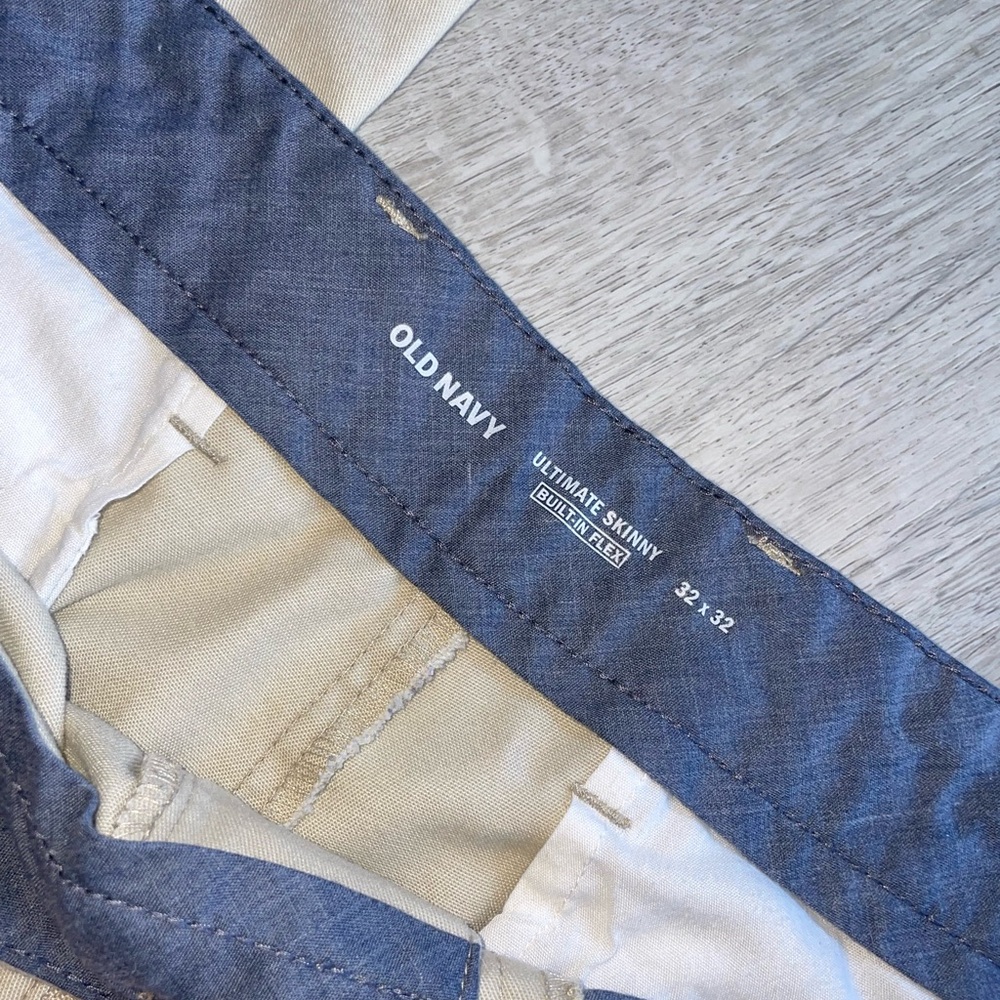 Old Navy Men's Ultimate Skinny Pants - Tan
